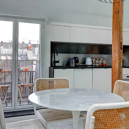 118-cocooning In Le Marais Apartment